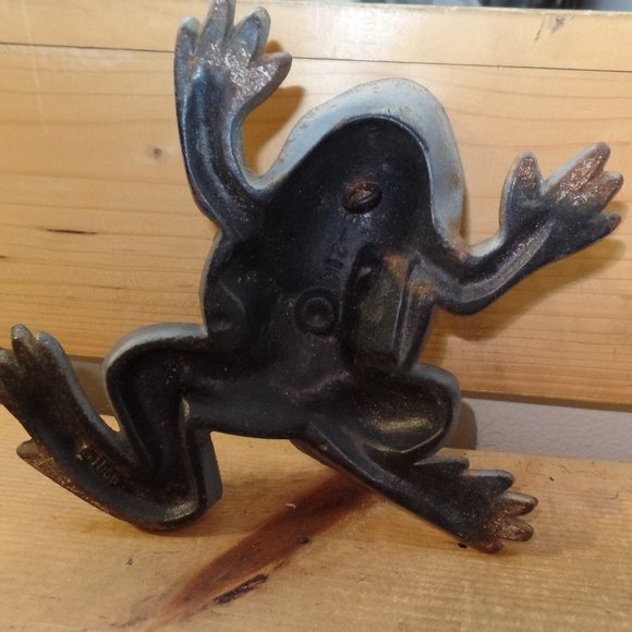 1966 Cast Iron Leaping Frog Doorstop Garden Virginia Metalcrafters - Picture 7 of 10